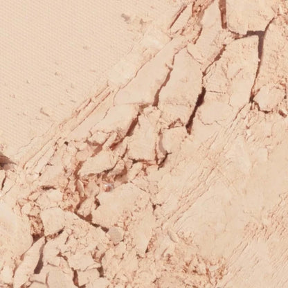 Lumene Blur Longwear Powder Foundation SPF 15 (10 g-3 / 3) — view 2