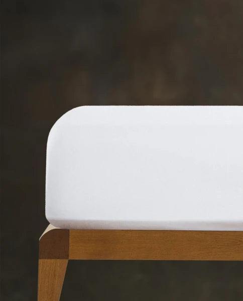 Zarahome Percale Fitted Sheet, 30 cm High (200 Thread Count) (90 x 200 x 30 cm / White) — view 2