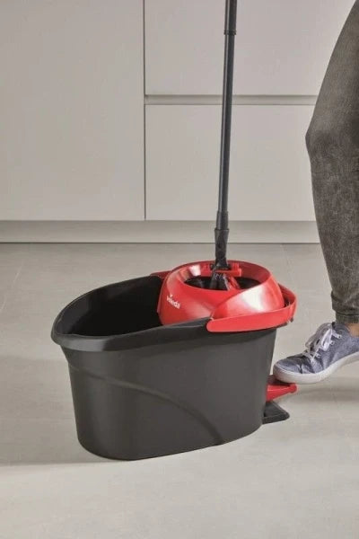 Vileda Turbo Ultramat Bucket and Mop Set (Black / Red) — view 13
