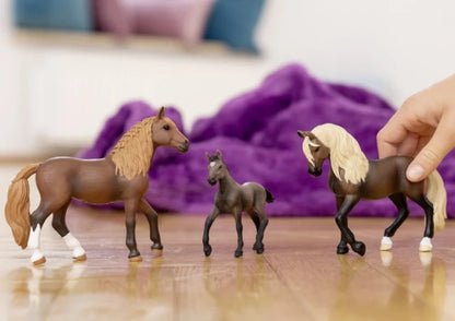 Schleich HC Peruvian Paso Foal 13954 (Brown) — view 2