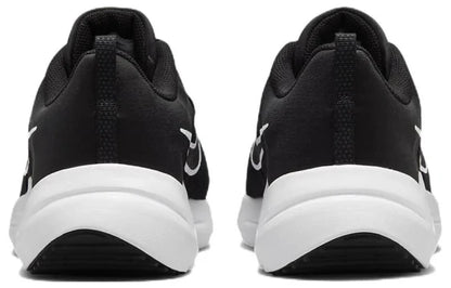 Nike Downshifter 12 Black/White — view 9