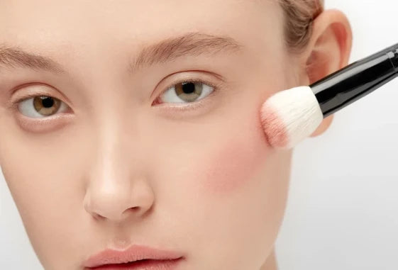 Max Factor Creme Puff Blush (1.5 g / Pink) — view 4