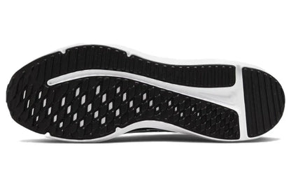 Nike Downshifter 12 Black/White — view 12