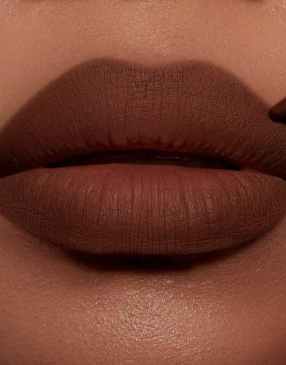 Charlotte Tilbury Lip Cheat - Red Carpet Red — view 13