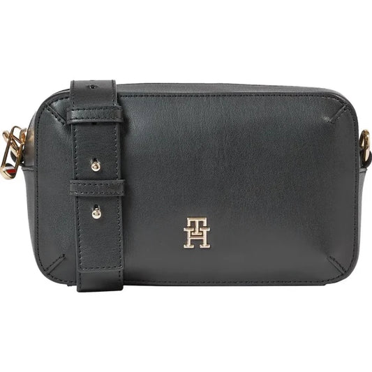 Tommy Hilfiger Chic Camera Crossbody (Black)