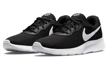Nike Tanjun Women's Black/White — view 6